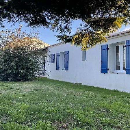 Maison Avec Jardin Clos Et Terrasse, Proche Et Commerces, 5 Couchages, - Fr-1-224b-83 Noirmoutier-en-l'Ile