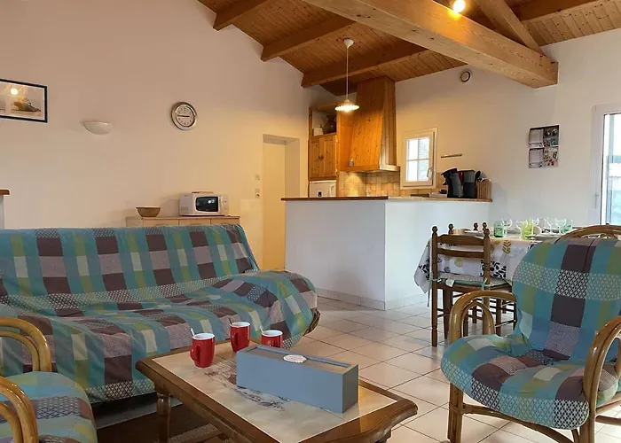 Maison Avec Jardin Clos Et Terrasse, Proche Et Commerces, 5 Couchages, - Fr-1-224b-83 Noirmoutier-en-l'Ile