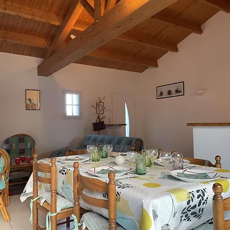 Maison Avec Jardin Clos Et Terrasse, Proche Et Commerces, 5 Couchages, - Fr-1-224b-83 * Noirmoutier-en-l'Ile